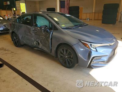 Czwarte zdjęcie samochodu z boku: 2024 TOYOTA COROLLA XSE VIN:5YFT4MCE4RP170767 - miniatura