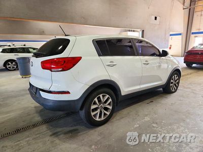 Trzecie zdjęcie samochodu z tyłu: 2014 KIA SPORTAGE LX VIN:KNDPB3AC0E7631025 - miniatura