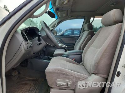 Zdjęcie 7 z 13 samochodu: 2003 TOYOTA SEQUOIA SR5 VIN:5TDBT44A83S157903 - miniatura