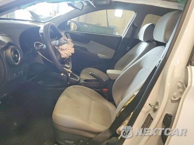 Zdjęcie 7 z 13 samochodu: 2023 HYUNDAI KONA SEL VIN:KM8K6CAB8PU971772 - miniatura