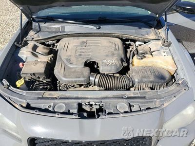 Zdjęcie 11 z 12 samochodu: 2019 CHRYSLER 300 TOURING VIN:2C3CCAAG6KH590150 - miniatura
