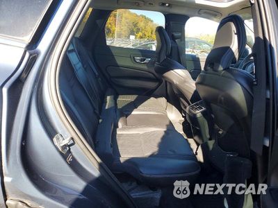 Zdjęcie 10 z 13 samochodu: 2021 VOLVO XC60 T5 INSCRIPTION VIN:YV4102RLXM1753240 - miniatura
