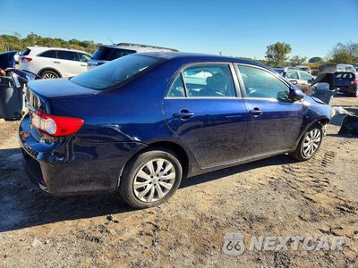 Trzecie zdjęcie samochodu z tyłu: 2013 TOYOTA COROLLA LE VIN:2T1BU4EE5DC026338 - miniatura