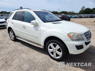 Czwarte zdjęcie samochodu z boku: 2011 MERCEDES-BENZ ML 350 4MATIC VIN:4JGBB8GB5BA746395 - miniatura