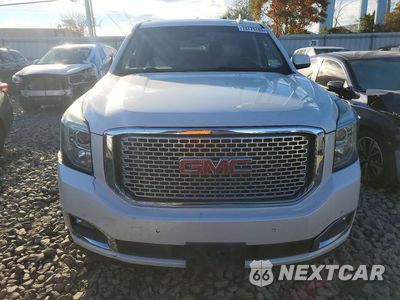 Piąte zdjęcie samochodu w środku: 2016 GMC YUKON XL DENALI VIN:1GKS2HKJXGR247348 - miniatura