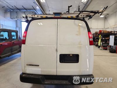Zdjęcie 6 z 13 samochodu: 2019 CHEVROLET EXPRESS G2500 VIN:1GCWGAFP1K1327178 - miniatura