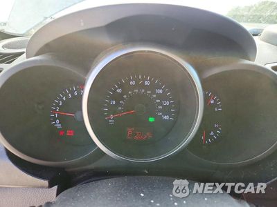 Zdjęcie 9 z 13 samochodu: 2012 KIA SOUL + VIN:KNDJT2A61C7370346 - miniatura