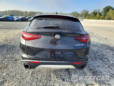 Zdjęcie 6 z 14 samochodu: 2018 ALFA ROMEO STELVIO SPORT VIN:ZASFAKPN8J7B64648 - miniatura