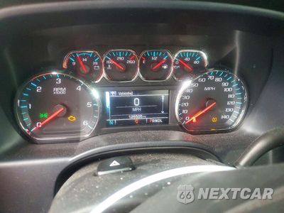 Zdjęcie 9 z 12 samochodu: 2017 CHEVROLET SILVERADO K1500 LT VIN:3GCUKREC3HG323615 - miniatura