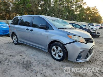 Czwarte zdjęcie samochodu z boku: 2018 TOYOTA SIENNA L VIN:5TDZZ3DC2JS921718 - miniatura