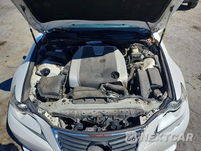 Zdjęcie 11 z 12 samochodu: 2016 LEXUS IS 300 VIN:JTHCM1D26G5005444 - miniatura