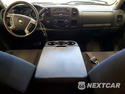 Zdjęcie 8 z 12 samochodu: 2013 CHEVROLET SILVERADO K1500 LT VIN:1GCRKSE7XDZ354919 - miniatura