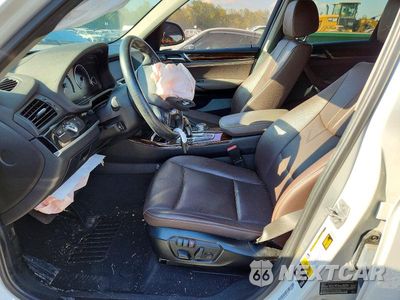 Zdjęcie 7 z 12 samochodu: 2016 BMW X3 VIN:5UXWX9C5XG0D83006 - miniatura