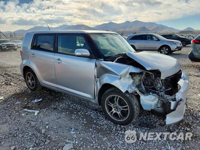 Czwarte zdjęcie samochodu z boku: 2014 SCION XB BASE VIN:JTLZE4FE8EJ061007 - miniatura