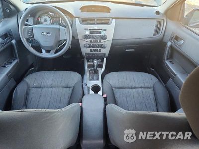 Zdjęcie 8 z 12 samochodu: 2009 FORD FOCUS VIN:1FAHP35N59W120865 - miniatura
