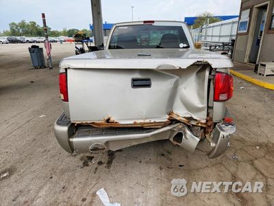 Zdjęcie 6 z 12 samochodu: 1998 GMC SONOMA VIN:1GTCS1442W8540633 - miniatura