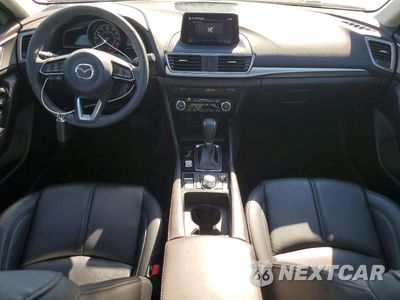 Zdjęcie 8 z 12 samochodu: 2017 MAZDA 3 TOURING VIN:3MZBN1V76HM127265 - miniatura