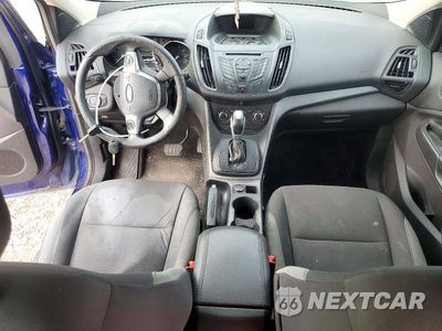 Zdjęcie 8 z 12 samochodu: 2015 FORD ESCAPE S VIN:1FMCU0F74FUA91017 - miniatura