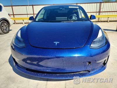 Piąte zdjęcie samochodu w środku: 2023 TESLA MODEL 3 VIN:5YJ3E1EC1PF406811 - miniatura