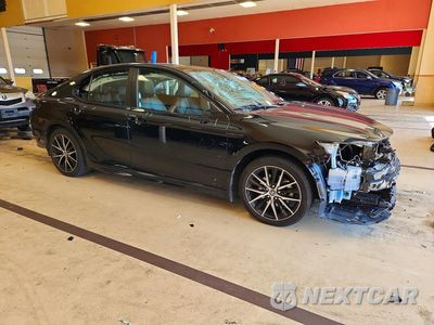 Czwarte zdjęcie samochodu z boku: 2023 TOYOTA CAMRY SE VIN:4T1G11BK2PU093733 - miniatura