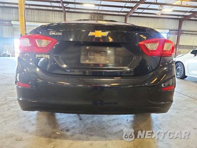 Zdjęcie 6 z 12 samochodu: 2017 CHEVROLET CRUZE LS VIN:1G1BC5SM6H7116327 - miniatura