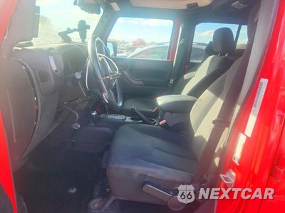 Zdjęcie 7 z 14 samochodu: 2016 JEEP WRANGLER UNLIMITED SPORT VIN:1C4BJWDG4GL154302 - miniatura