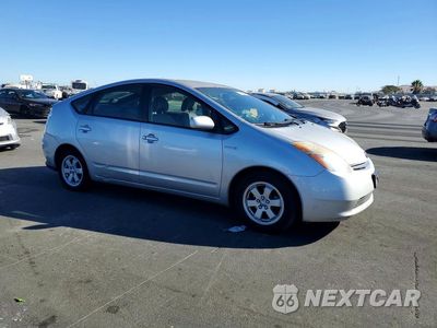 Czwarte zdjęcie samochodu z boku: 2006 TOYOTA PRIUS BASE VIN:JTDKB20U863165237 - miniatura