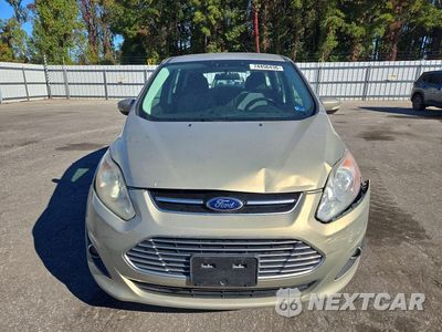 Piąte zdjęcie samochodu w środku: 2016 FORD C-MAX SE VIN:1FADP5AU4GL119521 - miniatura