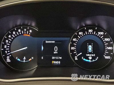 Zdjęcie 9 z 13 samochodu: 2017 LINCOLN MKX RESERVE VIN:2LMPJ8LR3HBL24459 - miniatura
