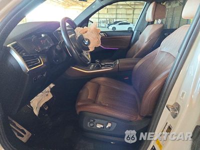 Zdjęcie 7 z 13 samochodu: 2019 BMW X5 XDRIVE40I VIN:5UXCR6C55KLL08830 - miniatura