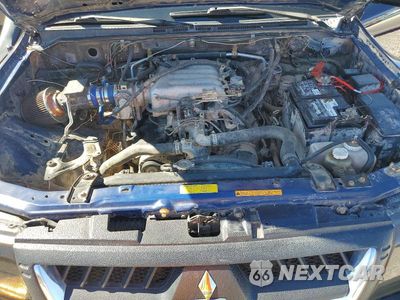 Zdjęcie 12 z 13 samochodu: 2003 MITSUBISHI MONTERO XLS VIN:JA4NW31S03J023969 - miniatura
