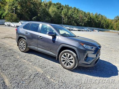 Czwarte zdjęcie samochodu z boku: 2021 TOYOTA RAV4 XLE PREMIUM VIN:2T3A1RFV2MW143798 - miniatura