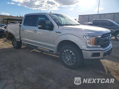 Czwarte zdjęcie samochodu z boku: 2018 FORD F150 SUPERCREW VIN:1FTEW1EPXJKF03959 - miniatura