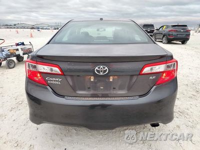 Zdjęcie 6 z 13 samochodu: 2014 TOYOTA CAMRY SE VIN:4T1BF1FK5EU810368 - miniatura