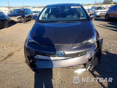 Piąte zdjęcie samochodu w środku: 2018 TOYOTA PRIUS TWO VIN:JTDKBRFU5J3603222 - miniatura