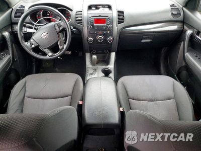 Zdjęcie 8 z 13 samochodu: 2011 KIA SORENTO LX VIN:5XYKT3A18BG103608 - miniatura