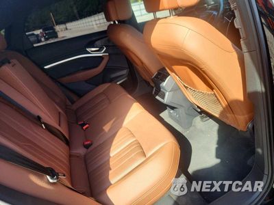 Zdjęcie 11 z 13 samochodu: 2022 AUDI E-TRON SPORTBACK PREMIUM PLUS VIN:WA12AAGE1NB037061 - miniatura