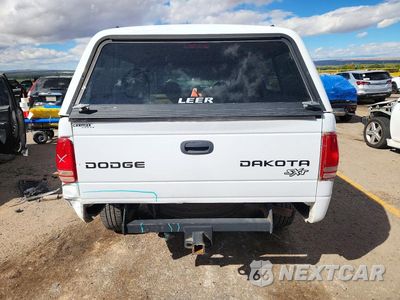 Zdjęcie 6 z 13 samochodu: 2003 DODGE DAKOTA QUAD SPORT VIN:1D7HG38X83S232930 - miniatura