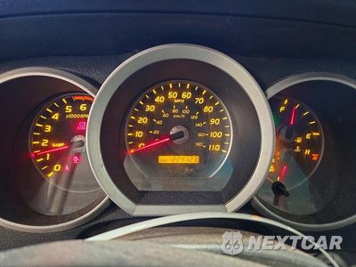 Zdjęcie 9 z 13 samochodu: 2006 TOYOTA 4RUNNER LIMITED VIN:JTEBU17R860080823 - miniatura