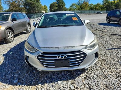 Piąte zdjęcie samochodu w środku: 2017 HYUNDAI ELANTRA SE VIN:KMHD74LF9HU110520 - miniatura