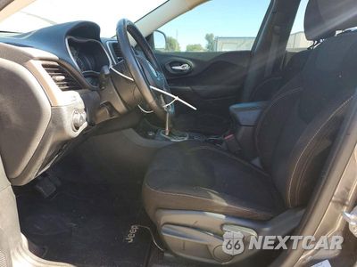Zdjęcie 7 z 13 samochodu: 2016 JEEP CHEROKEE LATITUDE VIN:1C4PJMCB0GW306641 - miniatura