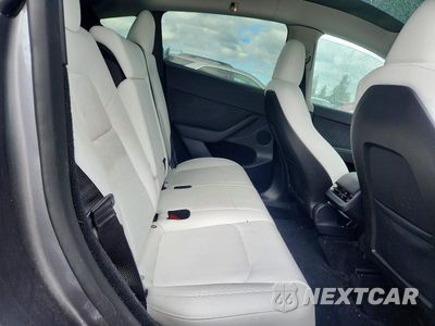 Zdjęcie 11 z 13 samochodu: 2024 TESLA MODEL Y VIN:7SAYGDEE5RF193435 - miniatura