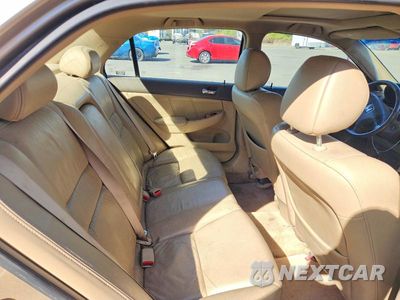 Zdjęcie 10 z 12 samochodu: 2005 HONDA ACCORD EX VIN:1HGCM56815A085638 - miniatura