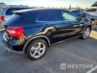 Trzecie zdjęcie samochodu z tyłu: 2018 MERCEDES-BENZ GLA 250 VIN:WDCTG4EB0JJ499902 - miniatura