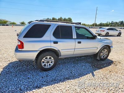 Trzecie zdjęcie samochodu z tyłu: 2002 ISUZU RODEO S VIN:4S2CK58WX24316552 - miniatura