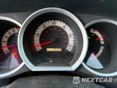 Zdjęcie 8 z 14 samochodu: 2015 TOYOTA TACOMA V6 VIN:3TMLU4EN3FM199466 - miniatura