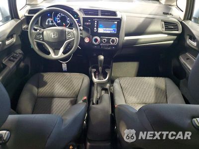Zdjęcie 8 z 13 samochodu: 2018 HONDA FIT EX VIN:3HGGK5H86JM716160 - miniatura