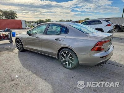 Drugie zdjęcie samochodu z przodu: 2020 VOLVO S60 T5 MOMENTUM VIN:7JR102FK6LG045255 - miniatura