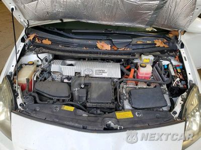 Zdjęcie 11 z 12 samochodu: 2011 TOYOTA PRIUS THREE VIN:JTDKN3DU7B0252520 - miniatura