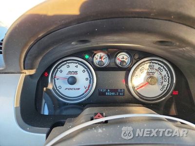 Zdjęcie 9 z 12 samochodu: 2010 FORD FOCUS SEL VIN:1FAHP3HN6AW120440 - miniatura